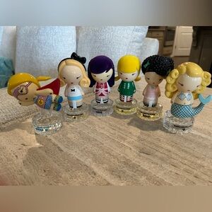 Harajuku Lovers Fragrance Bottles Toppers Set of 6 Gwen Stefani Large 1FL oz EUC